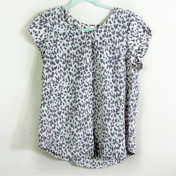 Joie “Iva” 100% Silk Leopard Print Blouse cheetah animal print short sleeve sz L - Picture 4 of 12